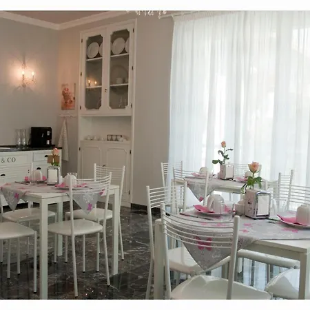 Casa Antonelli --- Inclusa --