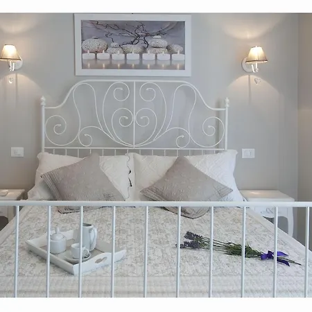 Casa Antonelli --- Inclusa --