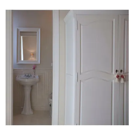 Bed & Breakfast Casa Antonelli --- Inclusa -- 3*